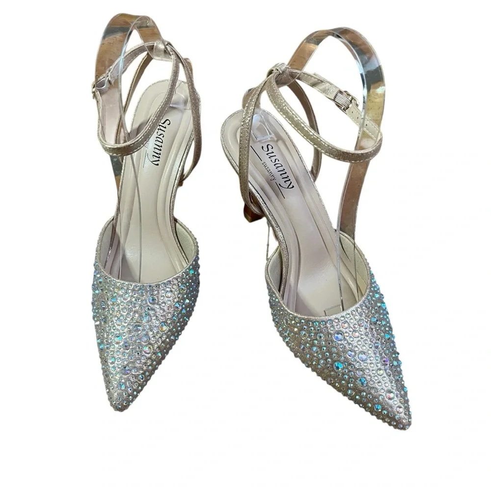 Rose Gold Rhinestone Heels Closed pointed toe Sz. 6.5‎ Party Cocktails Wedding